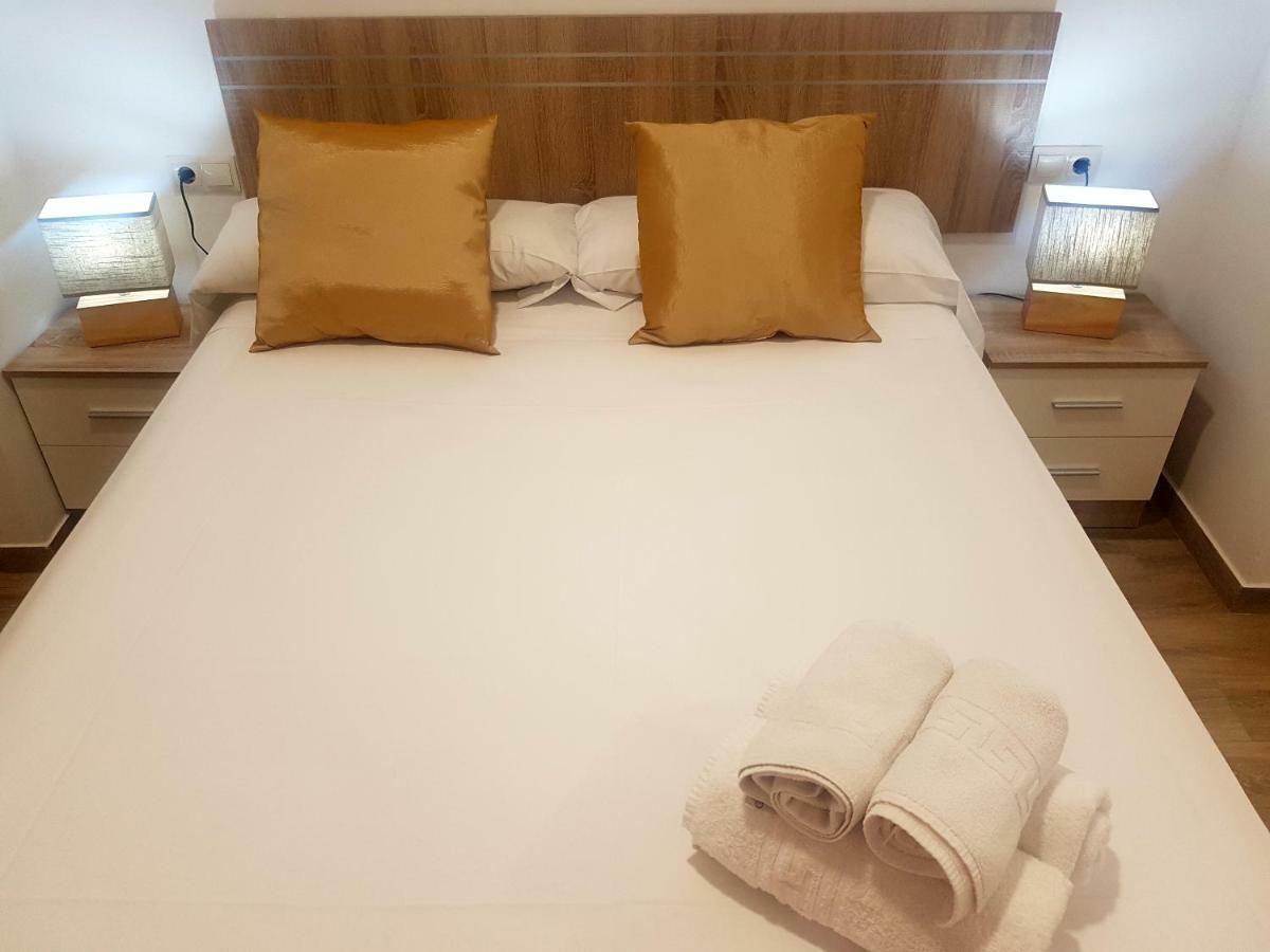 Apartments Naty Beach Malaga Ngoại thất bức ảnh